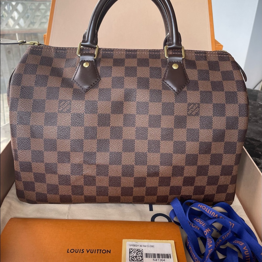 ❌Sold❌ Authentic Louis Vuitton Speedy 30